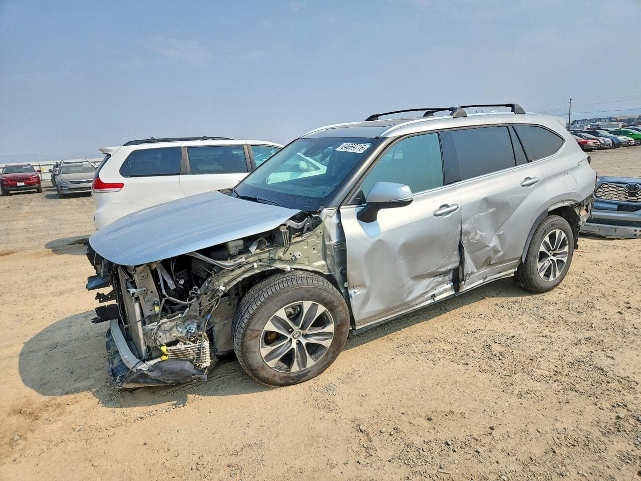 2021 TOYOTA HIGHLANDER en subasta