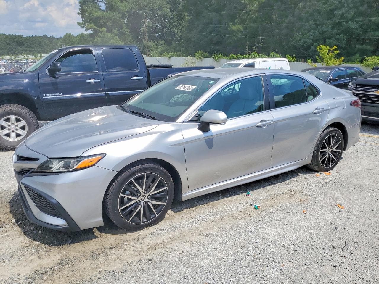 2023 TOYOTA CAMRY